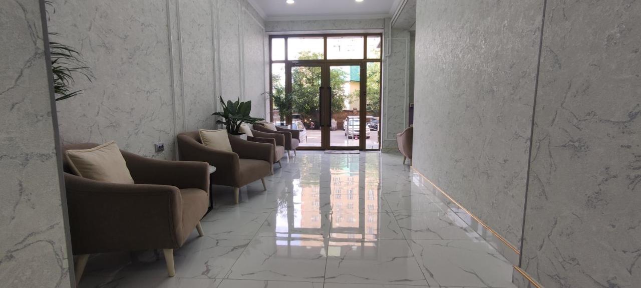 Hotel Apartment Al-Salam Bisjkek Buitenkant foto