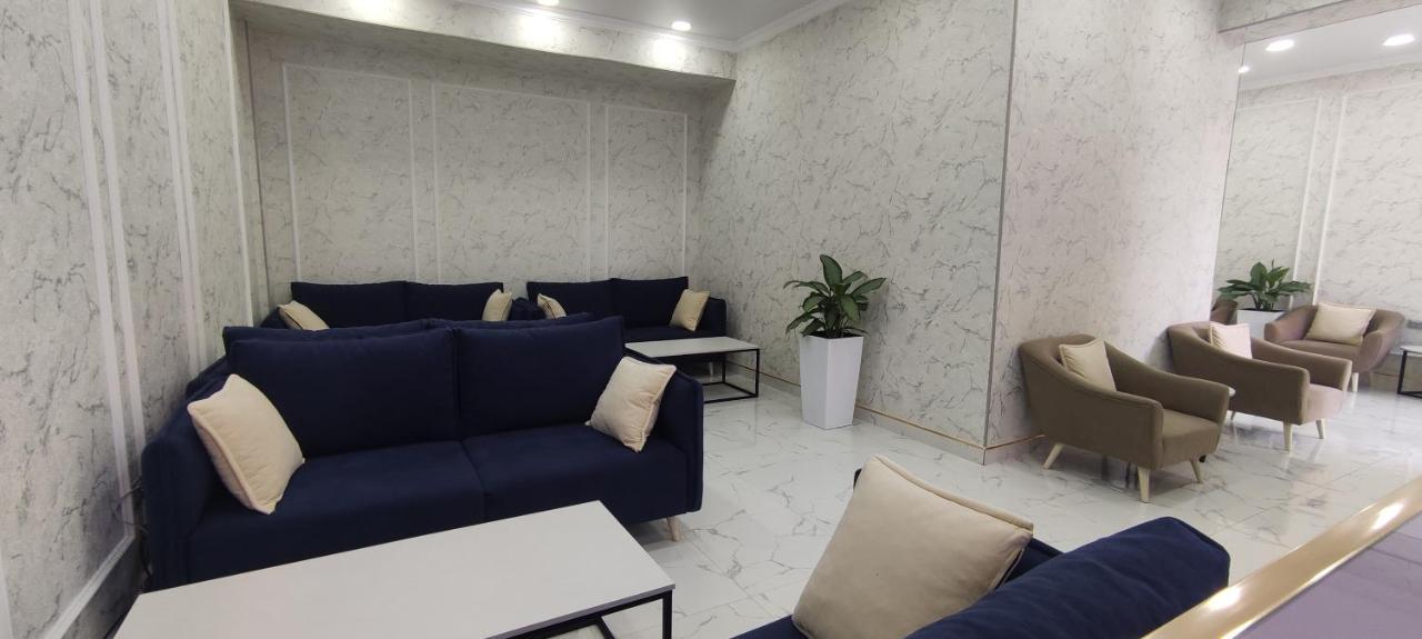 Hotel Apartment Al-Salam Bisjkek Buitenkant foto