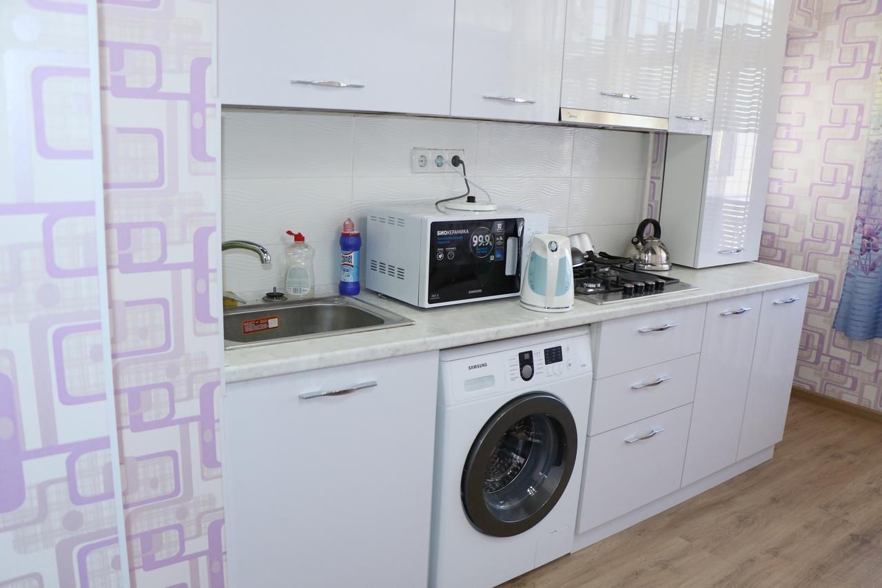 Hotel Apartment Al-Salam Bisjkek Buitenkant foto