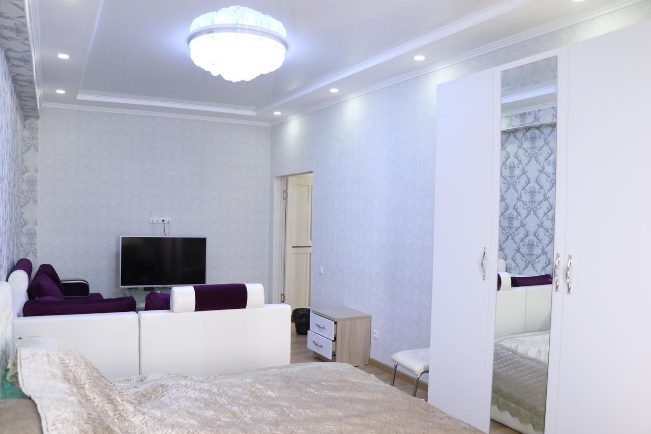 Hotel Apartment Al-Salam Bisjkek Buitenkant foto