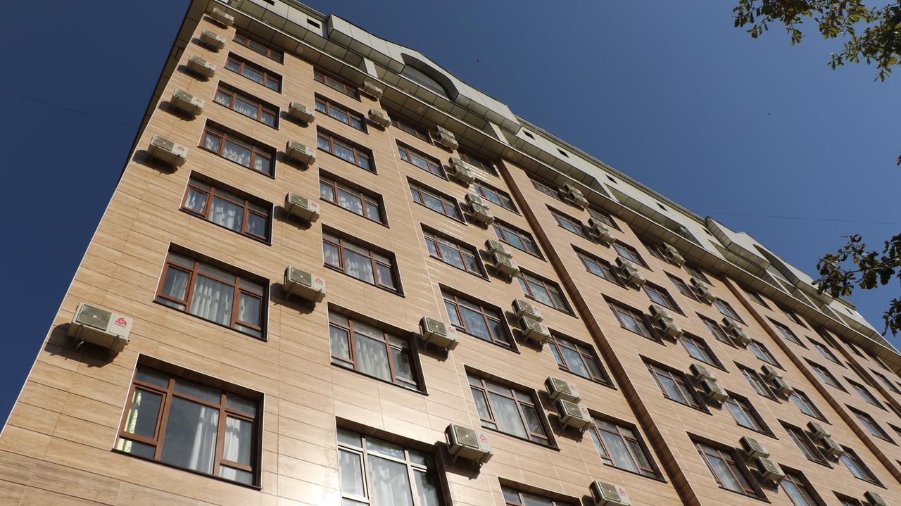 Hotel Apartment Al-Salam Bisjkek Buitenkant foto