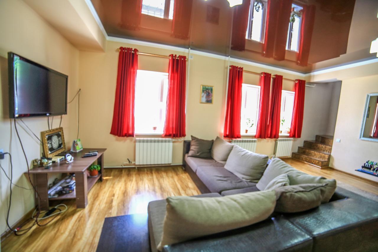 Hotel Apartment Al-Salam Bisjkek Buitenkant foto