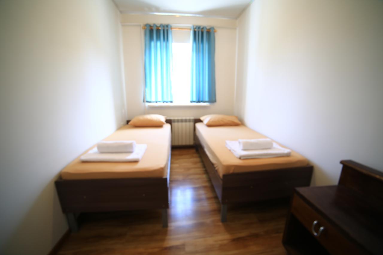 Hotel Apartment Al-Salam Bisjkek Buitenkant foto